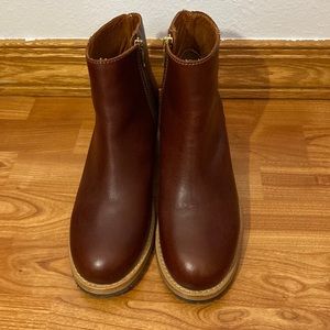 Women’s boots